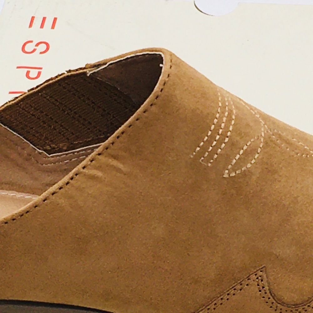 Sprit Point Boots - Picture 9 of 11